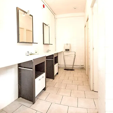 Dom wakacyjny Maison Accueillante Pres De Monthenault, Parfaite Pour Groupes Monthenault