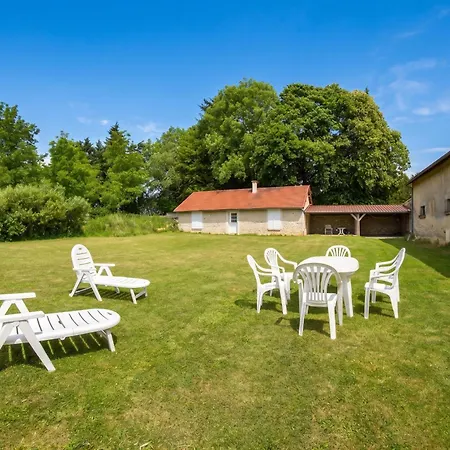 Сasa de vacaciones Maison Accueillante Pres De Monthenault, Parfaite Pour Groupes